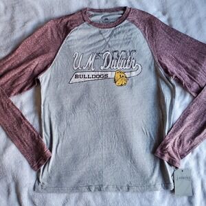 NWT University of Minnesota Duluth Adult Large Long Sleeve T-Shirt NEW